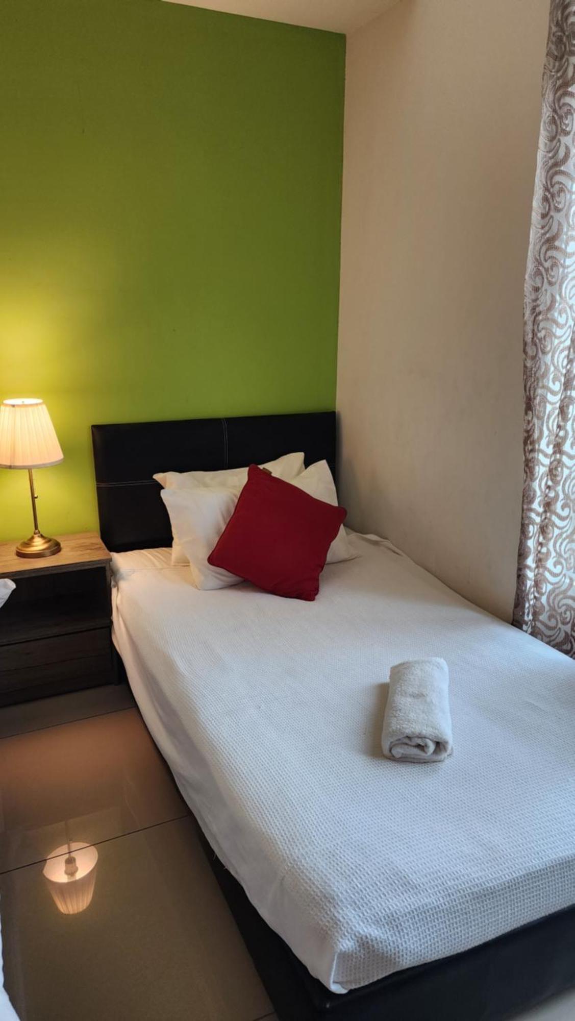 The Viana Apartment 2 コタバル エクステリア 写真